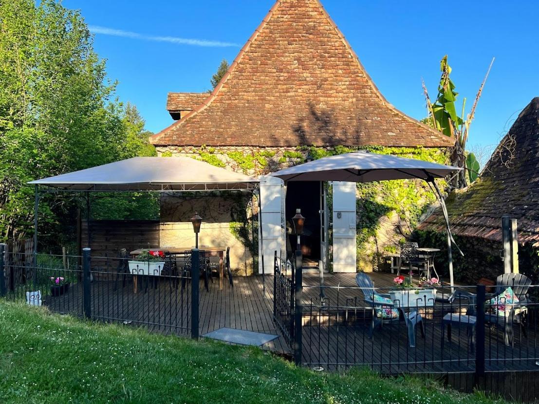 Domaine Le Manoir, Gites De Charme Et De Caractere Avec Piscines Privatisees Et Spa Nordique Fossemagne Luaran gambar